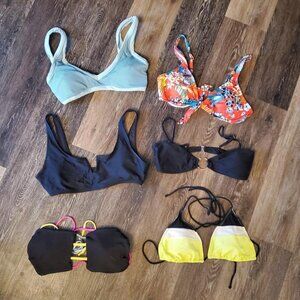 Women's Lot of 6 Swimsuit Bikini Tops, Size L, All in Great Condition!
